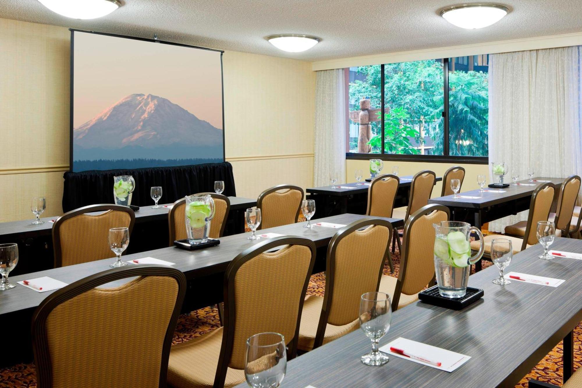 Seattle Airport Marriott Hotel Сиатак Екстериор снимка